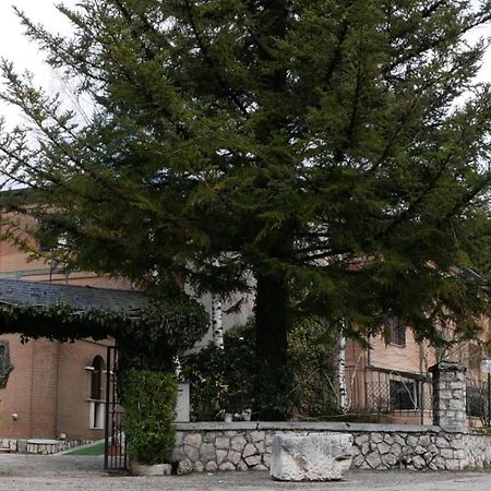 Lh Albergo Il Picchio Pescasseroli Extérieur photo
