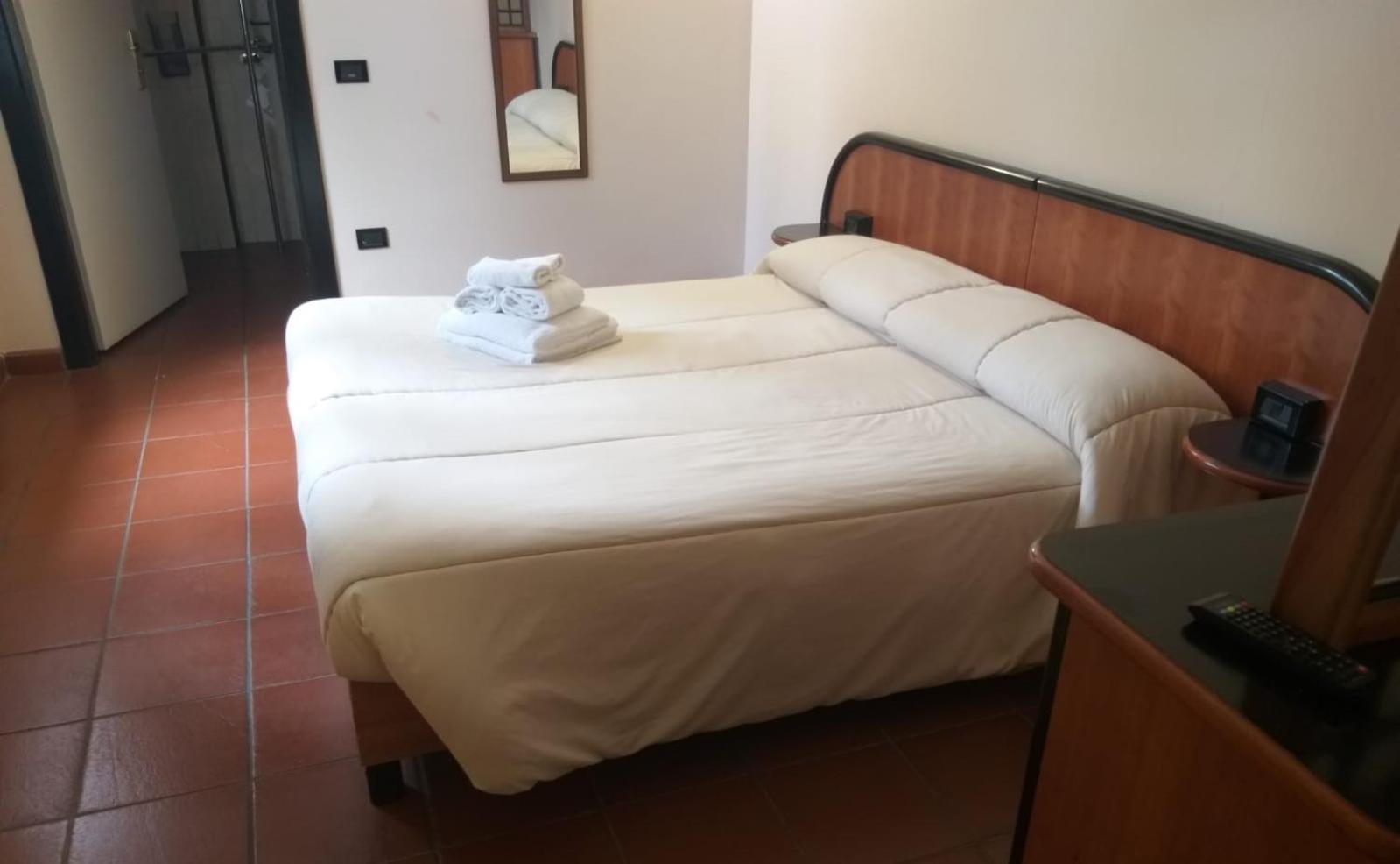 Lh Albergo Il Picchio Pescasseroli Extérieur photo