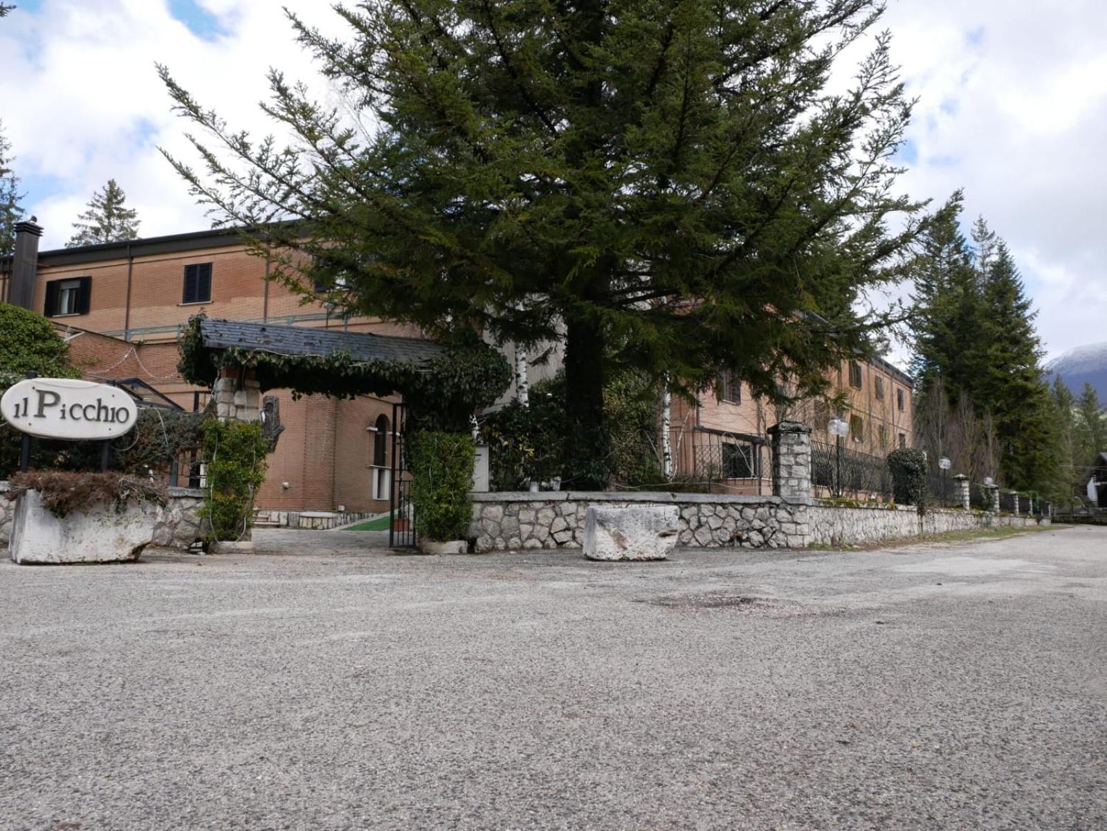 Lh Albergo Il Picchio Pescasseroli Extérieur photo